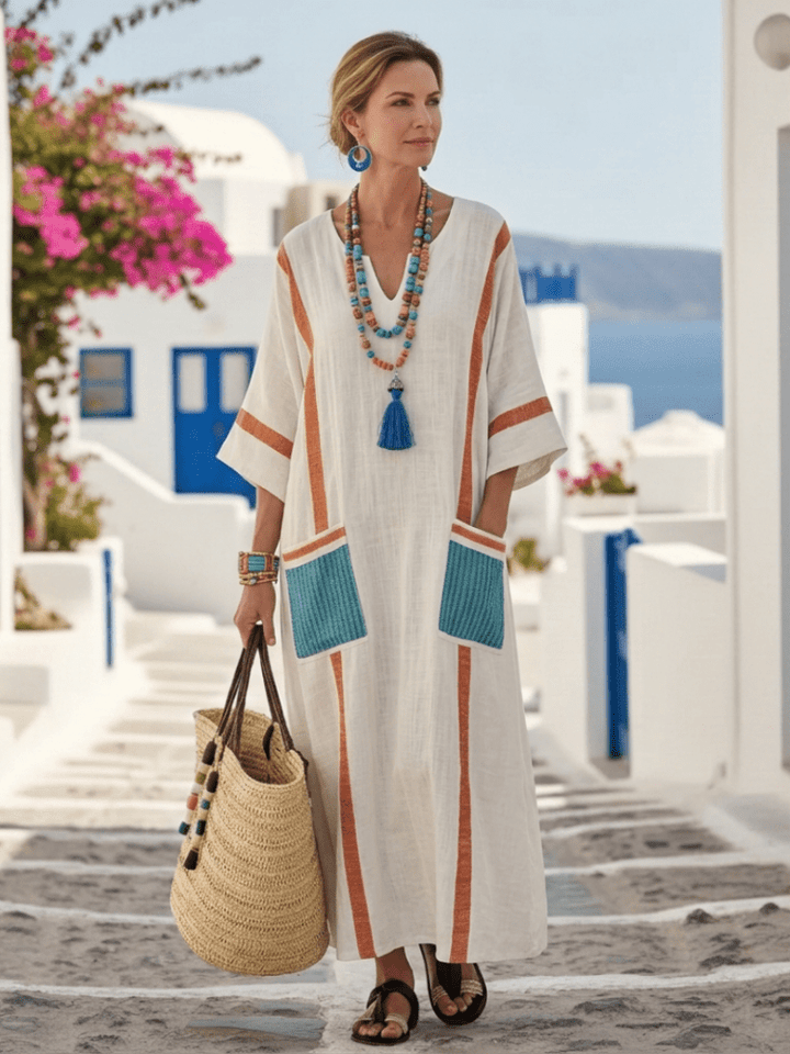 Klaudia | Elegant maxi dress with V-neck and pockets 2