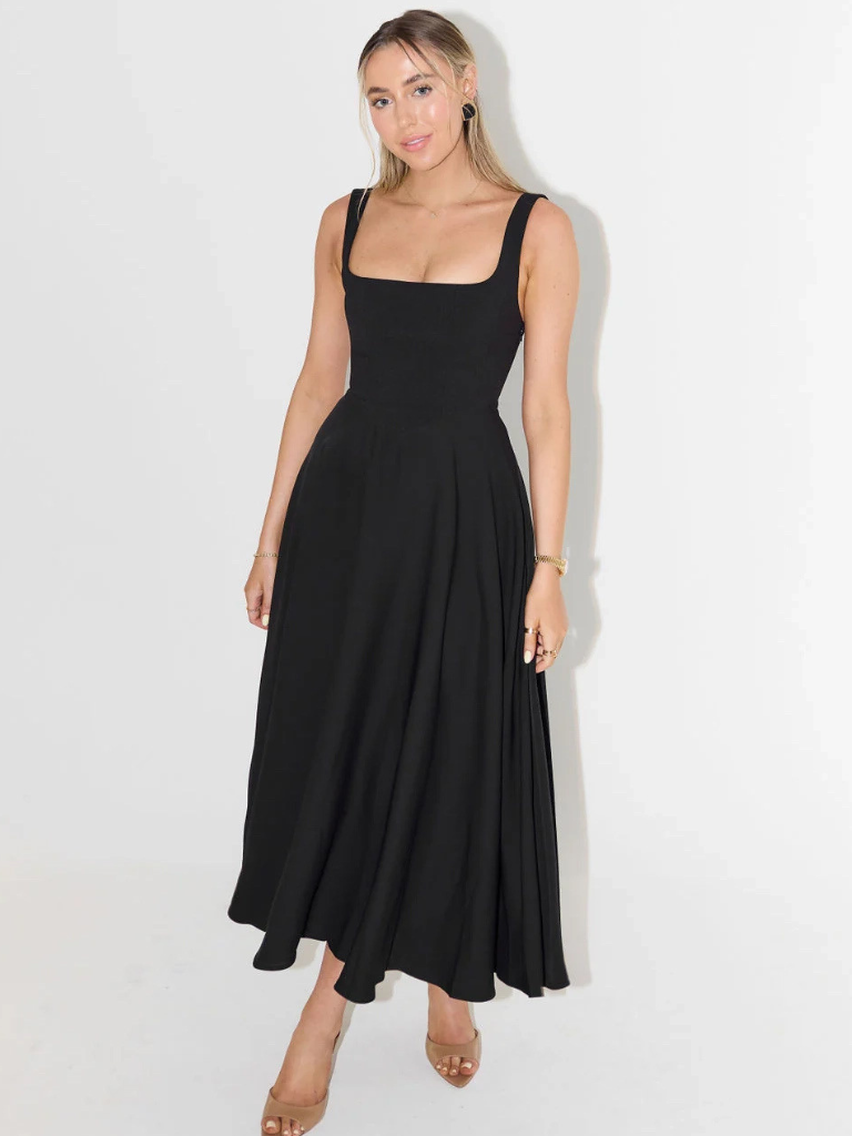 Kristin | Elegant and timeless midi dress 1