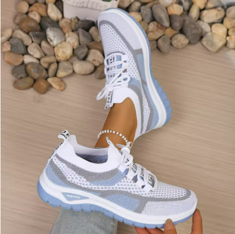 Lana | Stylish and feather-light sneakers 5