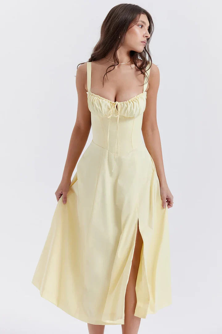 Leonie | Airy and figure-hugging summer dress 2