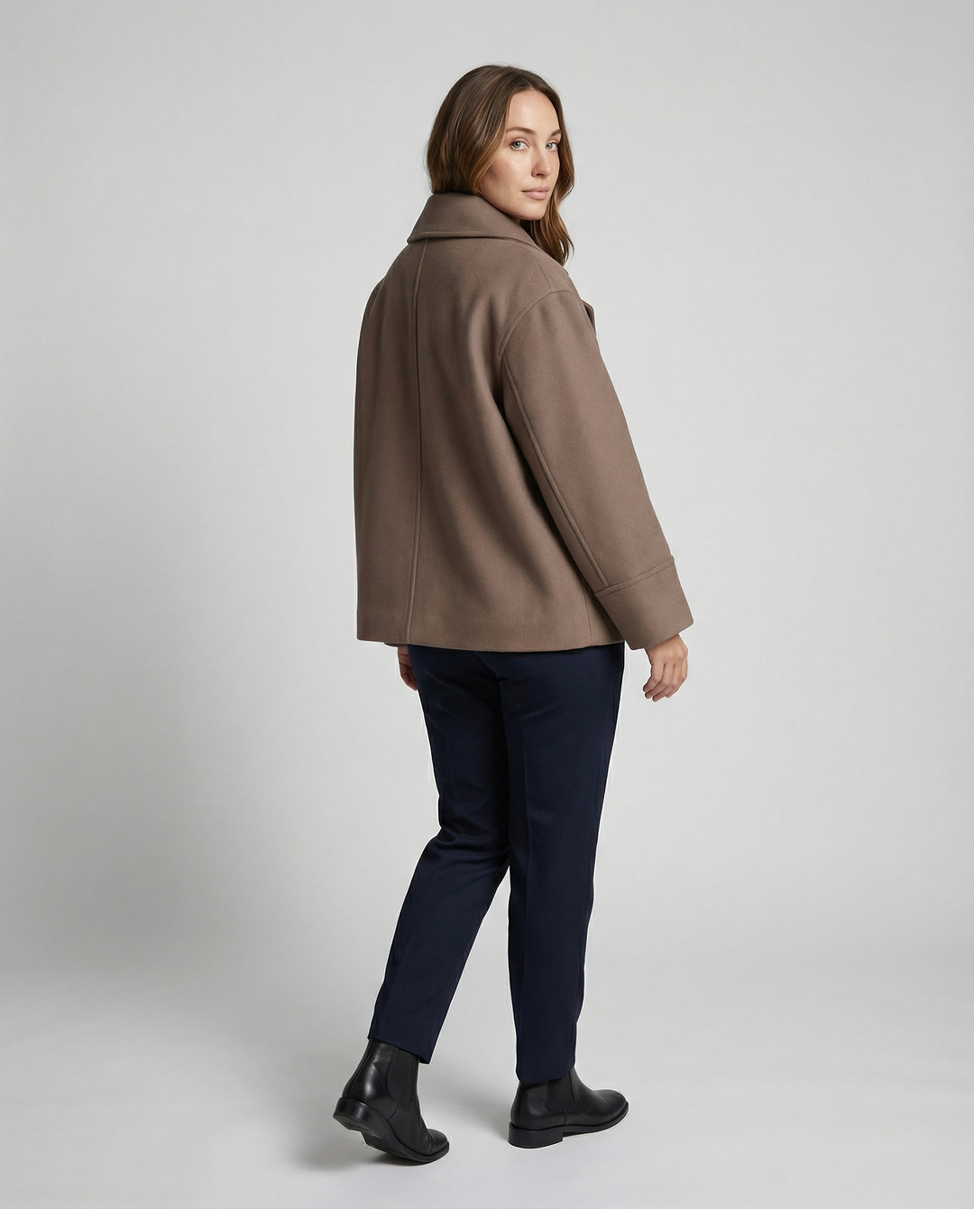 Lily | Elegant High-Collar Double-Breasted Cropped Jacket 4