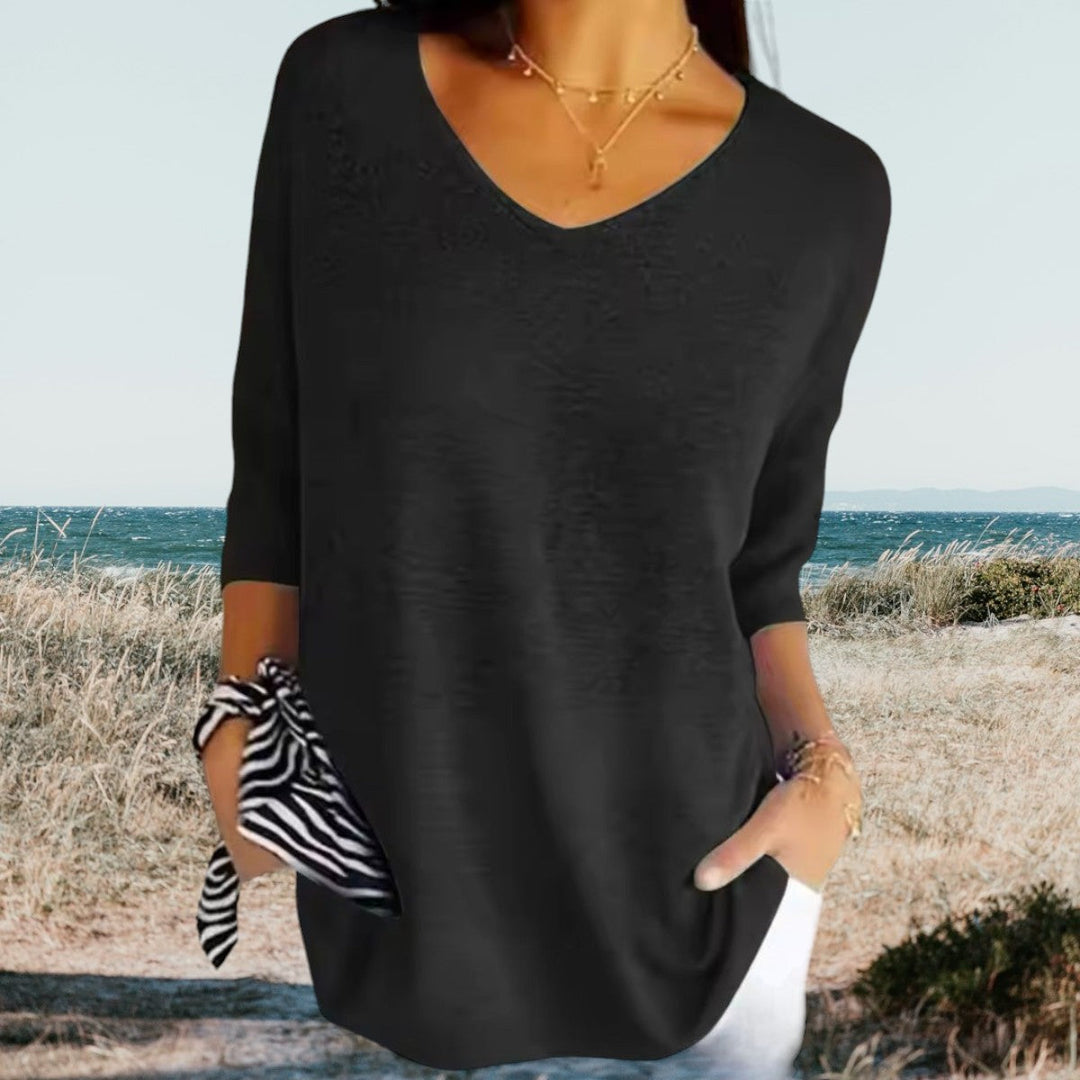 Lina | Lightweight women's top with V-neck 5