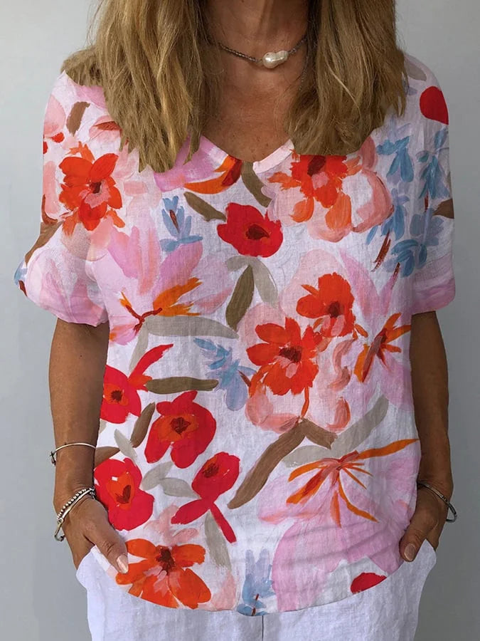 Lina | Relaxed Fit Retro Floral Women's Top 2