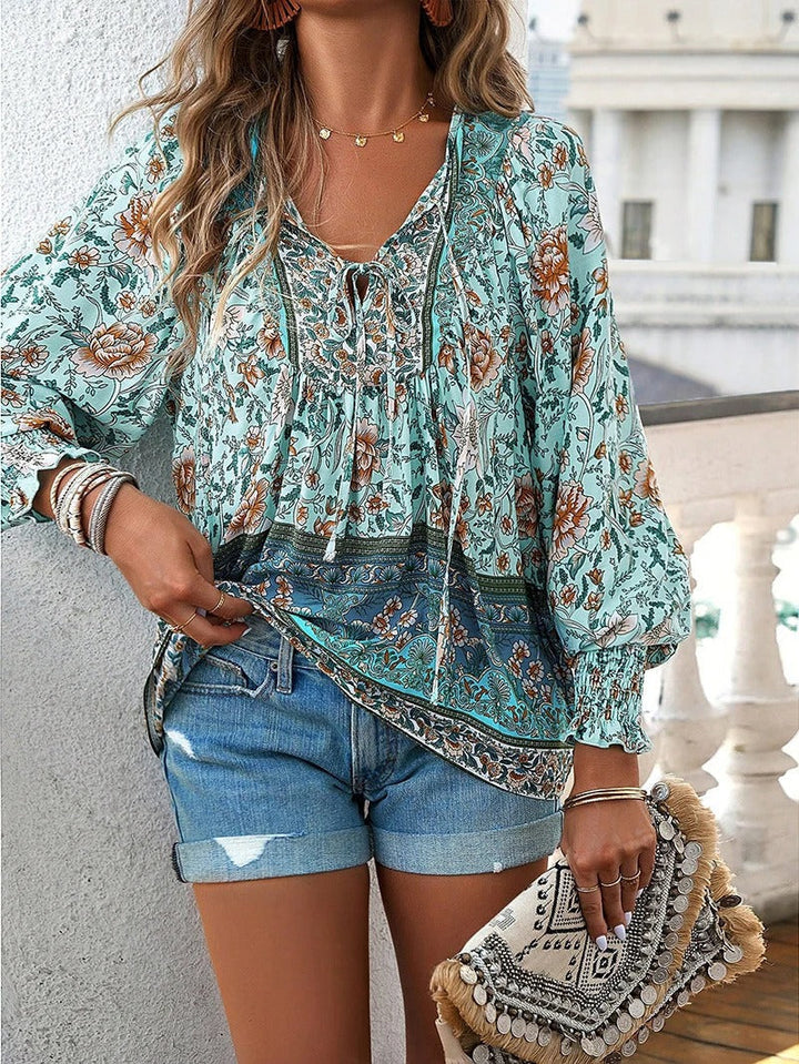 Lisa | Lightweight and stylish floral print top 2