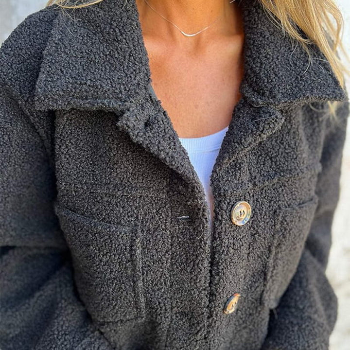 Lotte | Elegant and warm women's autumn coat 6