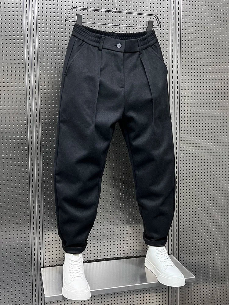 Luca | Elegant and Versatile Trousers for Every Occasion 4