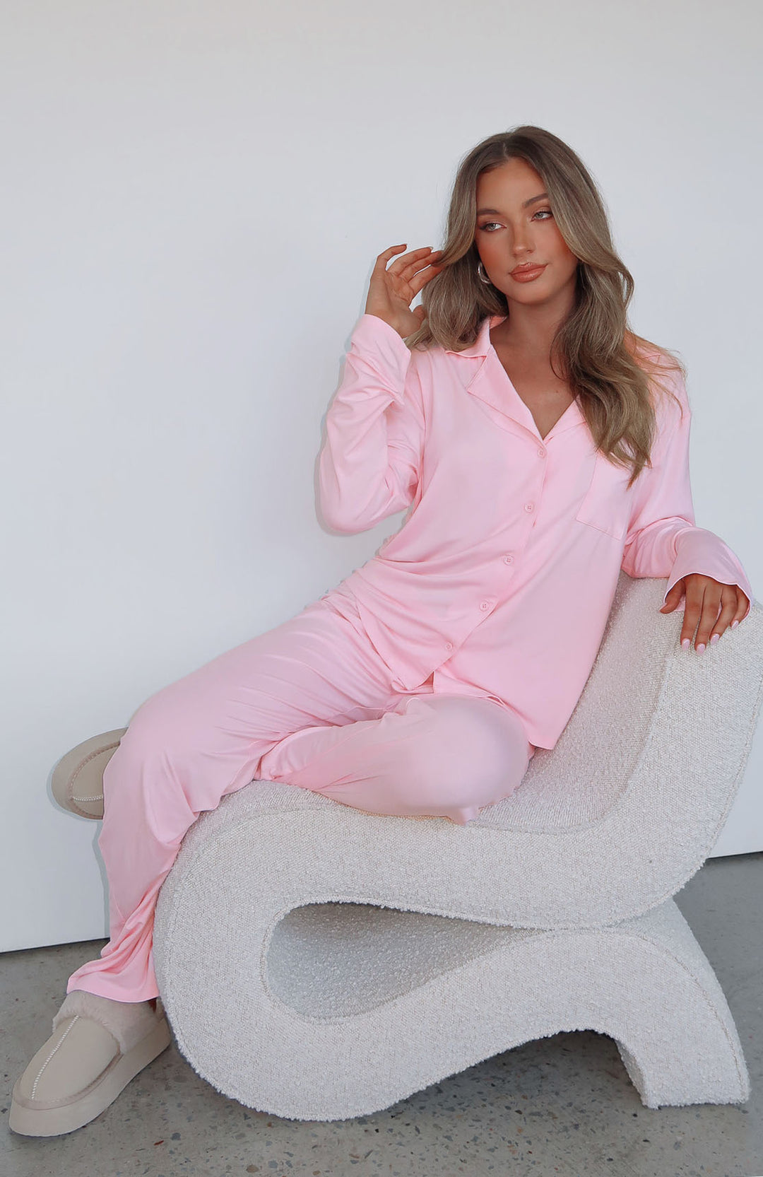 Luna | Elegant Relaxed Fit Lounge Set 4