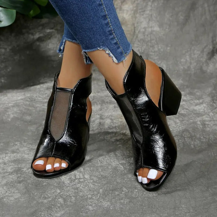 Luna | Elegant and Comfortable Roman Women's Sandals 1