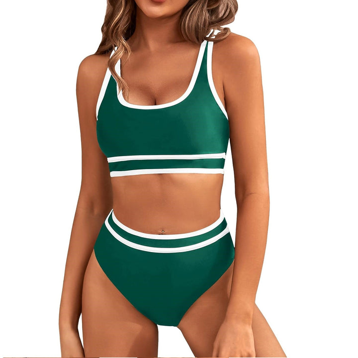 Luna | Sporty and flattering bikini set 6