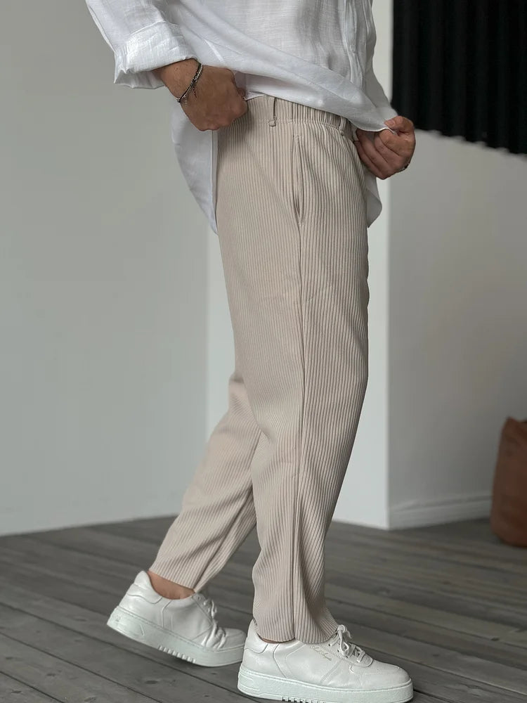 Lunara | Luxe Trousers – Comfortable, Elegant & Versatile for Any Occasion 1