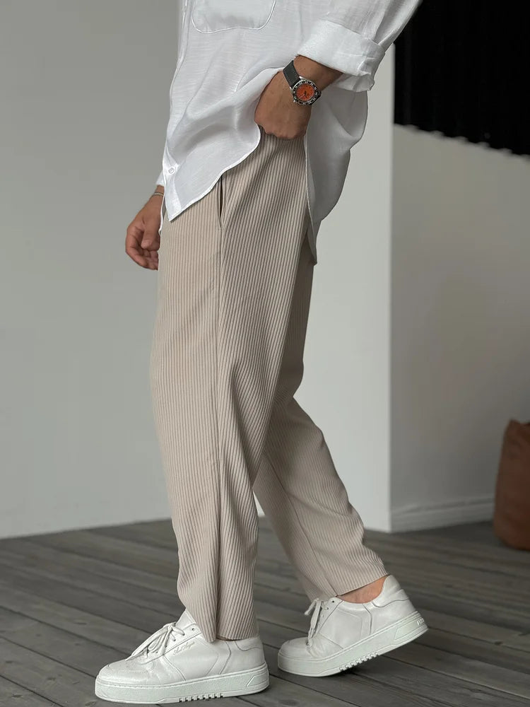Lunara | Luxe Trousers – Comfortable, Elegant & Versatile for Any Occasion 2