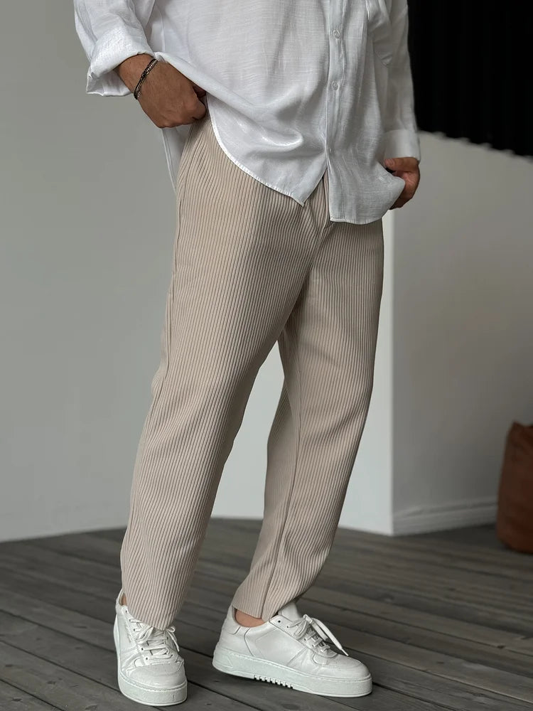 Lunara | Luxe Trousers – Comfortable, Elegant & Versatile for Any Occasion 3