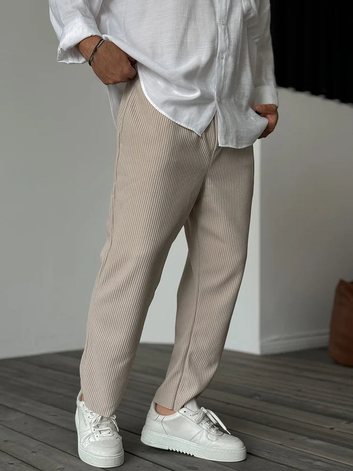 Lunara | Luxe Trousers – Comfortable, Elegant & Versatile for Any Occasion 3
