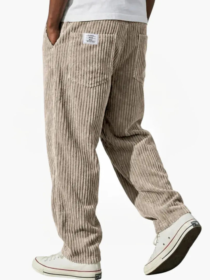 Lunaro | Elegant Loose-Fit Men's Trousers 3
