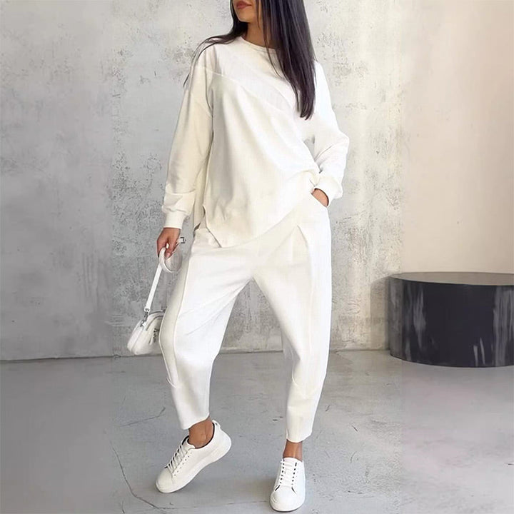 Maria | Breathable and stylish two-piece set 0