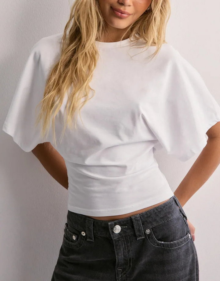 Mary | Chic And Comfortable Oversized Wide Sleeve Top 0