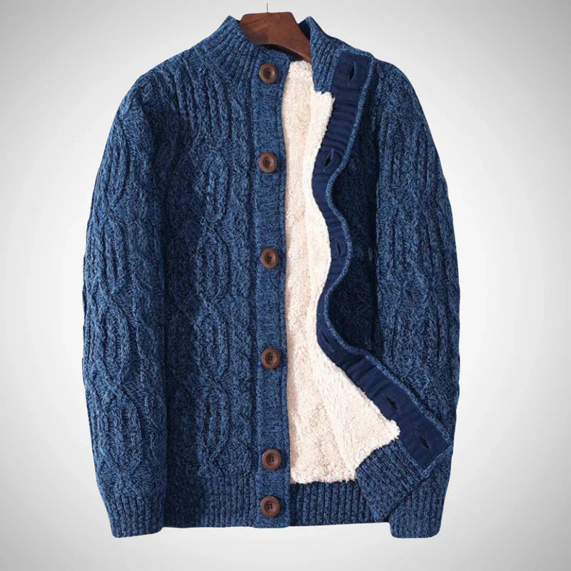 Max | Warm and timeless chunky knit cardigan 1