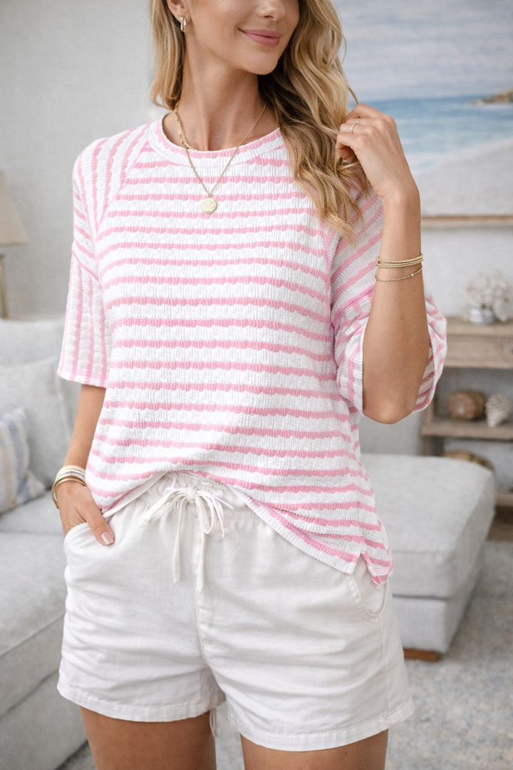 Mia | Effortless and Breathable Striped Relaxed T-Shirt 2