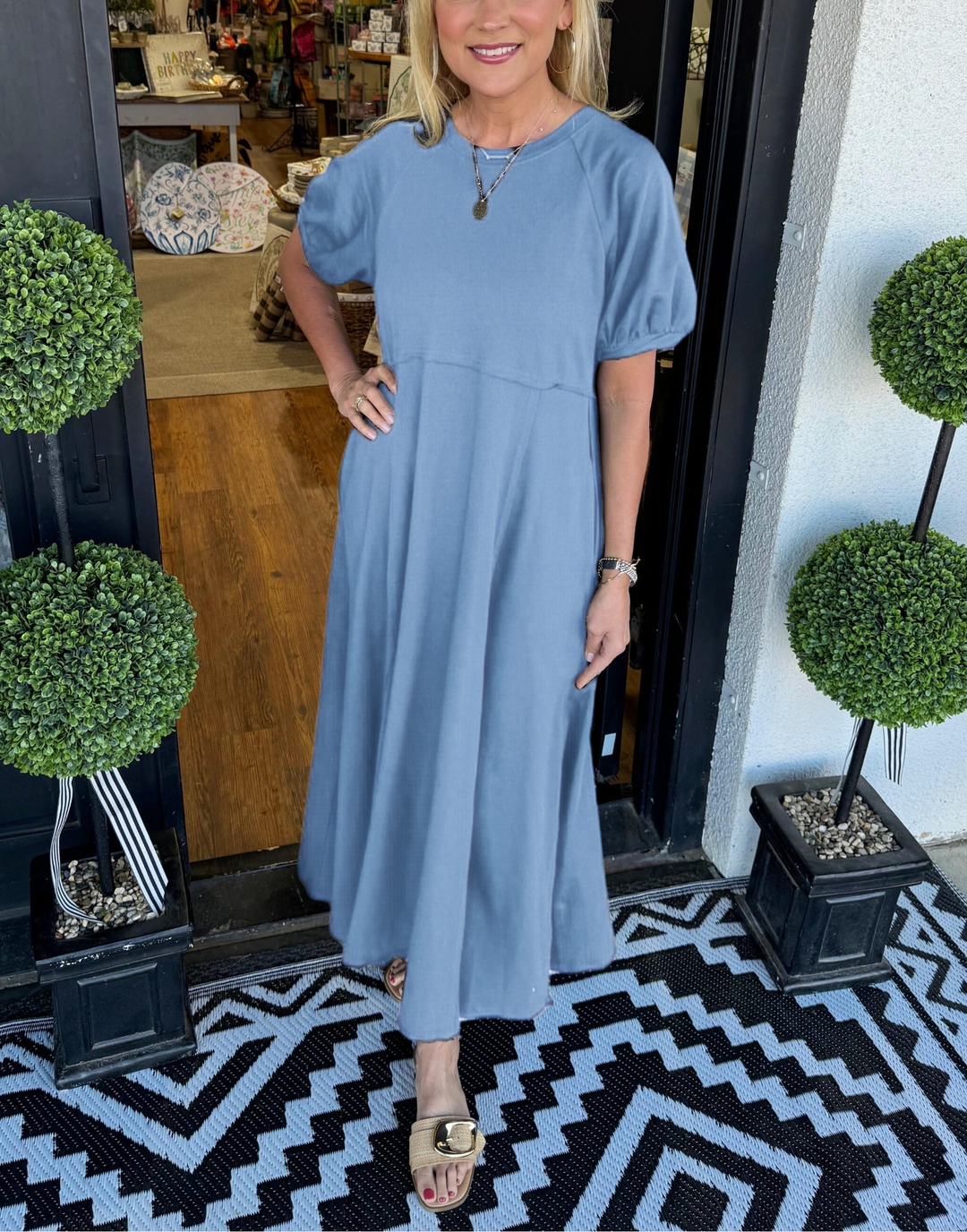 Mira | Elegant Puff Sleeve Maxi Dress for Women 4