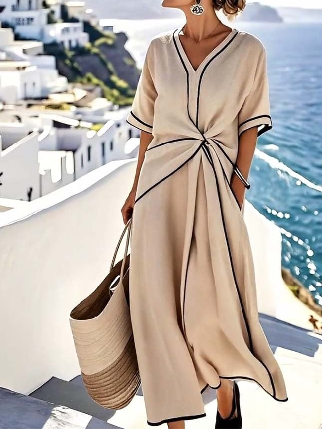 Moria | Elegant Flowy Women's Dress for Summer and Cocktail Events 1