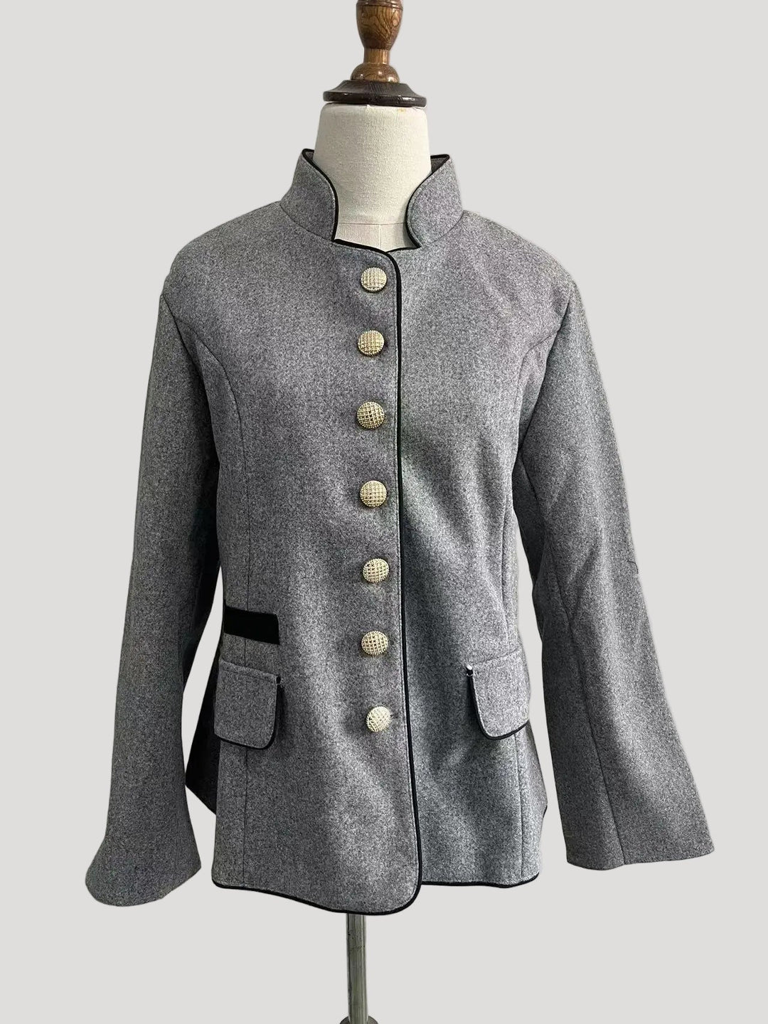 Nancy | Modern and Structured Urban Short Jacket 2