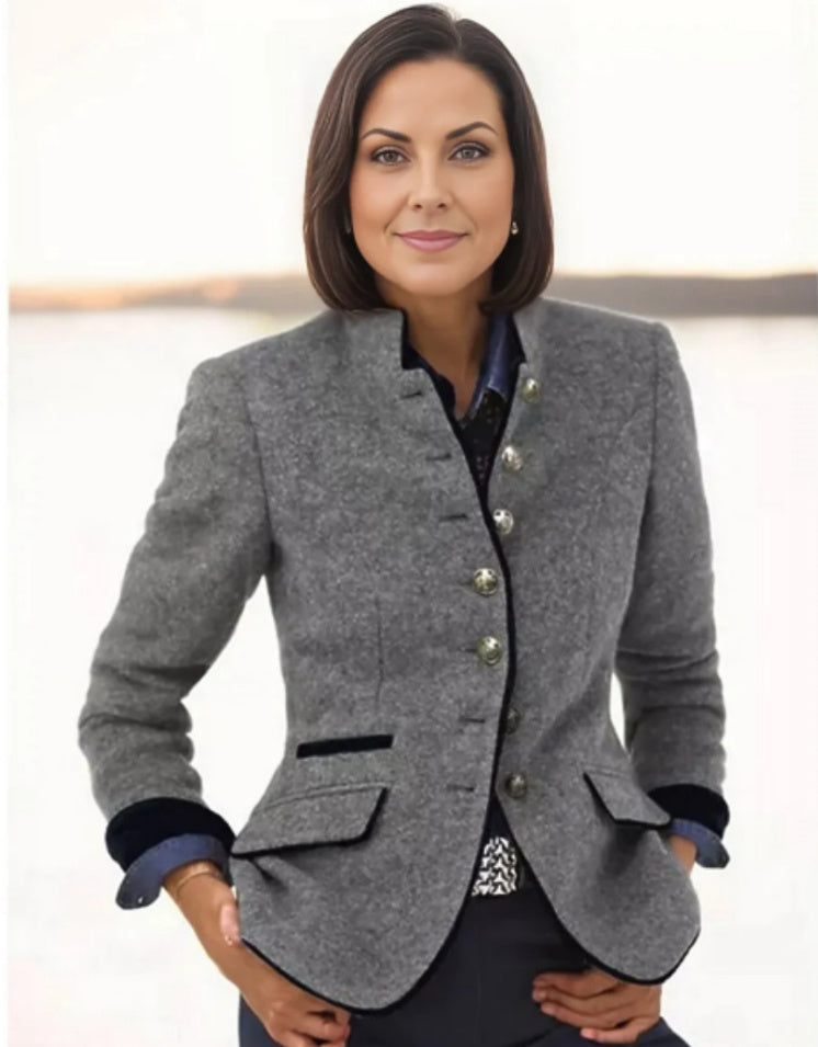 Nancy | Modern and Structured Urban Short Jacket 8