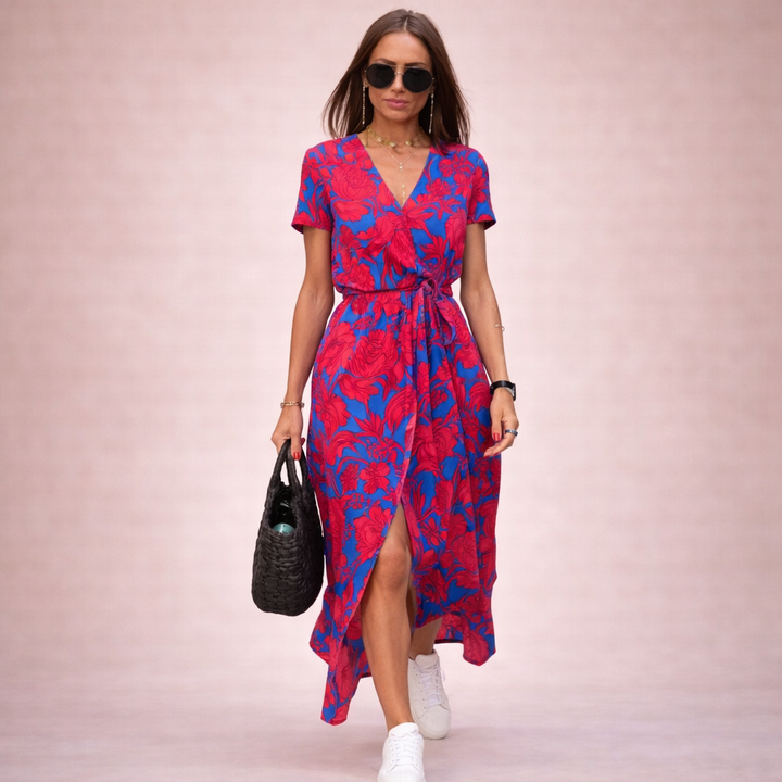 Nina | Airy wrap dress with floral print 1