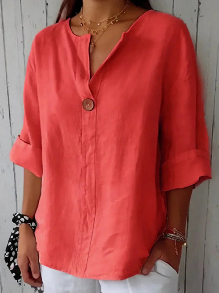 Nova | Women's blouse with V-neck and sleeves 3