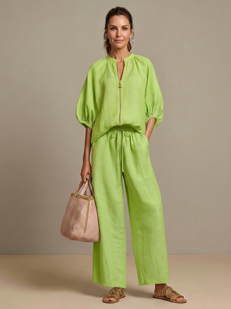 Olivia | Trendy Zip-Up Blouse & Wide-Leg Trouser Set 4
