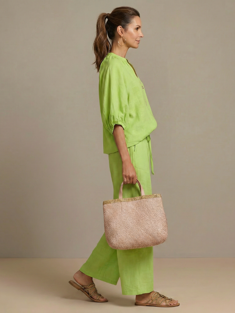 Olivia | Trendy Zip-Up Blouse & Wide-Leg Trouser Set 5
