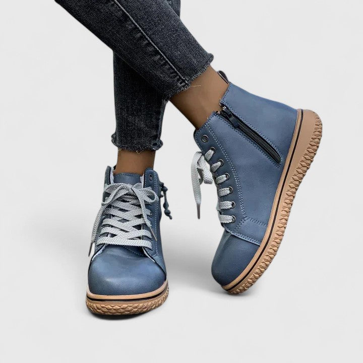 Patricia | Lace-up ankle boots with side zipper 4