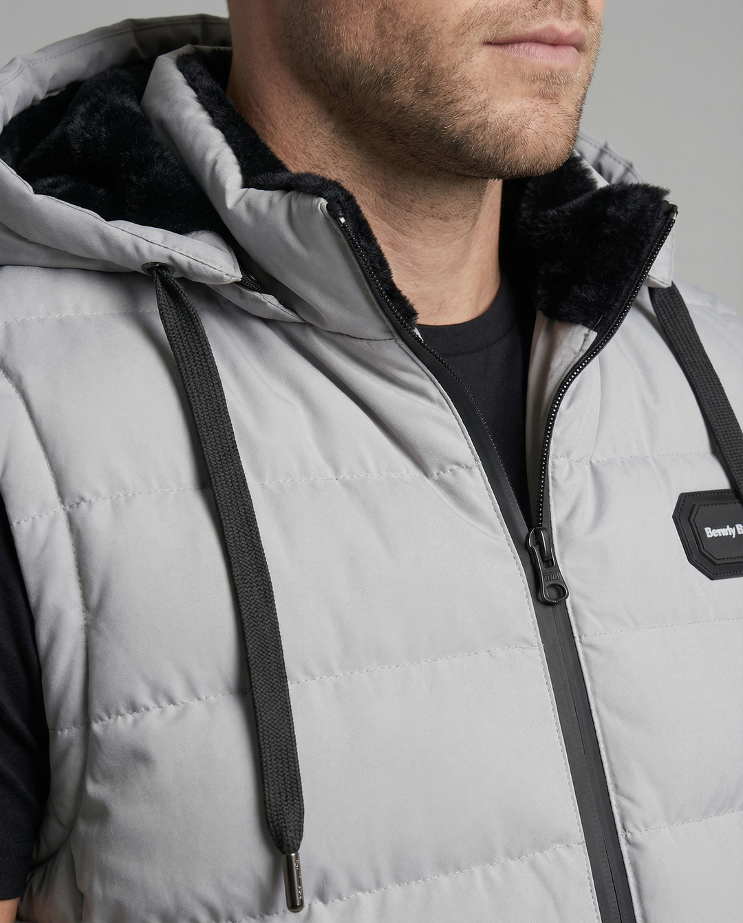 Pavon | Women's Puffer Vest – Quilted, Sleeveless & Casual 2