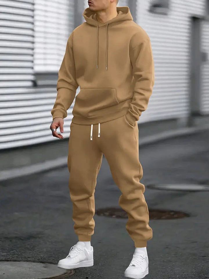 Pim | Breathable tracksuit with a nonchalant elegance 0