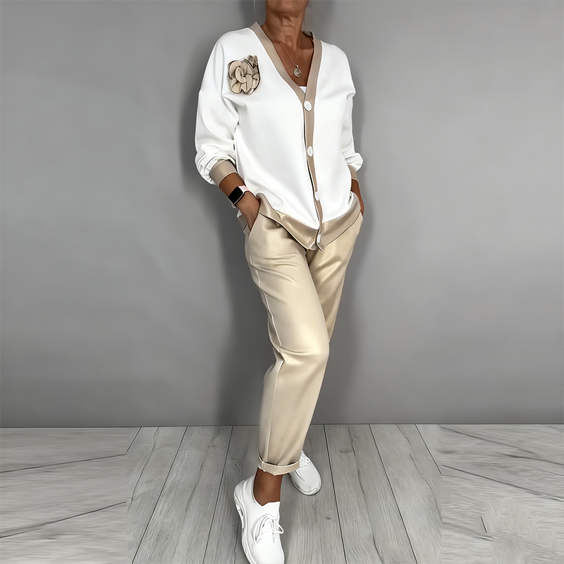 Poppy | Elegant Two-Piece Cardigan Set with Floral Accents 4