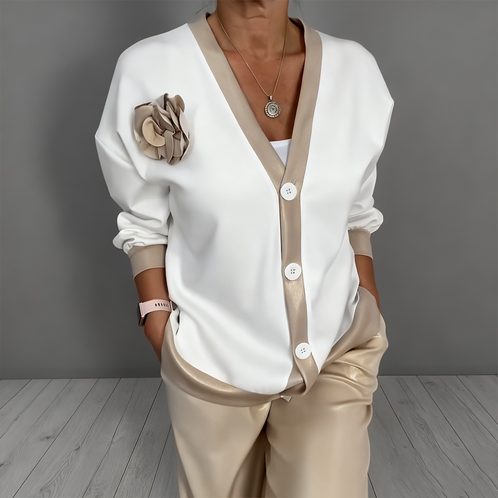 Poppy | Elegant Two-Piece Cardigan Set with Floral Accents 5