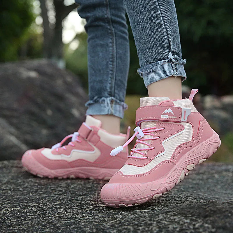 Sarah | Robust and Comfortable Outdoor Adventure Shoes 1