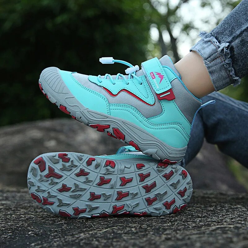 Sarah | Robust and Comfortable Outdoor Adventure Shoes 2