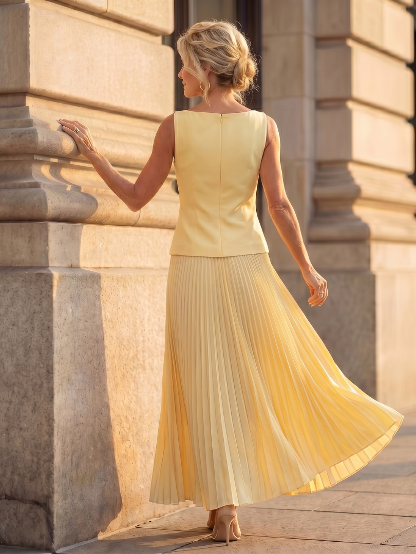 Susan | Elegant Two-Piece Set with Structured Bodice 3