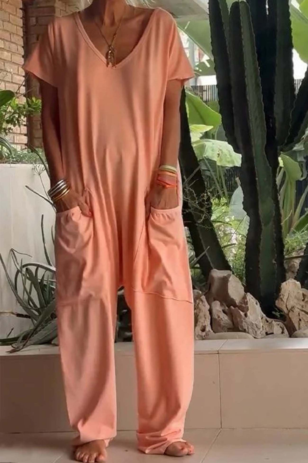 Victoria | Effortless Wide-Leg Casual V-Neck Jumpsuit 3