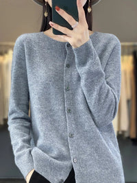Viora | Elegant Soft Knit Cardigan