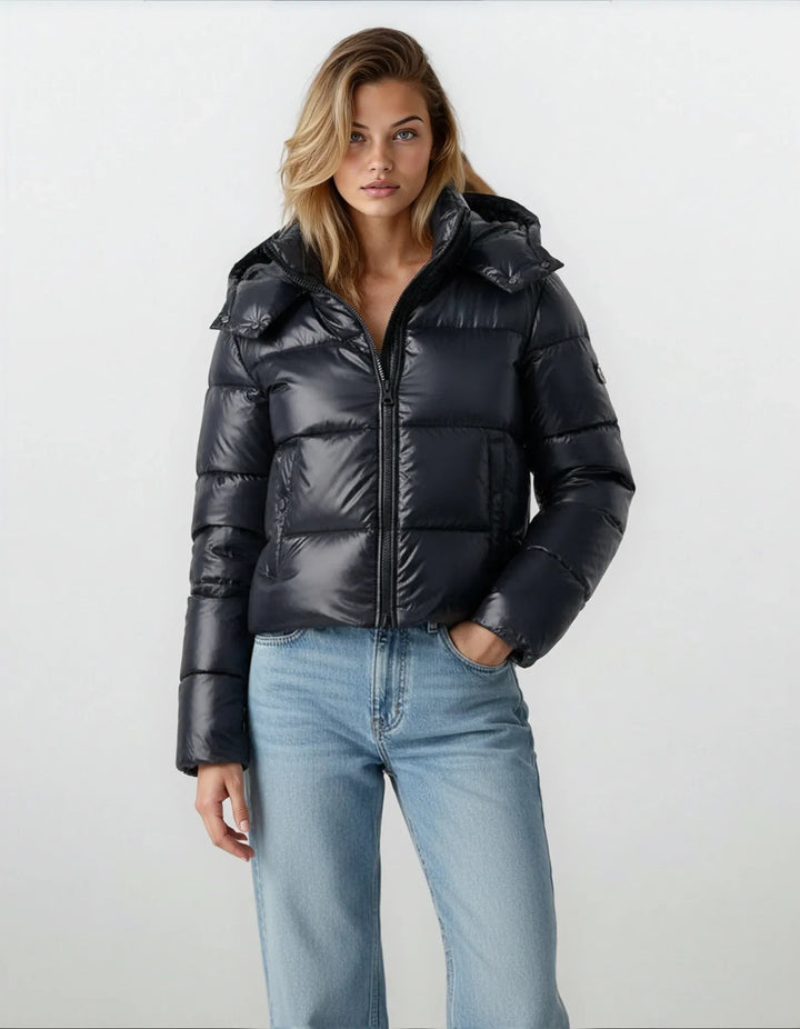 Yara | Stylish and functional down jackets for winter 1
