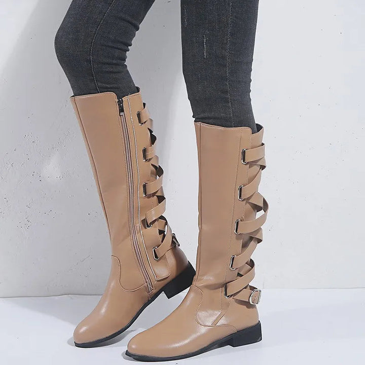 Seraphine | Markante Reitstiefel für Damen mit knöchelhohem Schaft und Schnallen