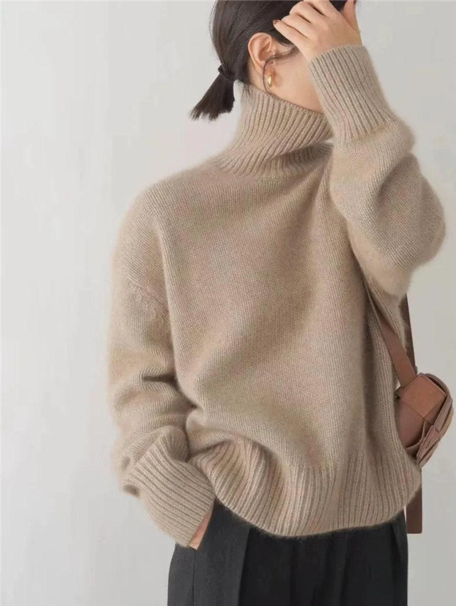 Clara | Knit Sweater – Soft Oversized Turtleneck for Women