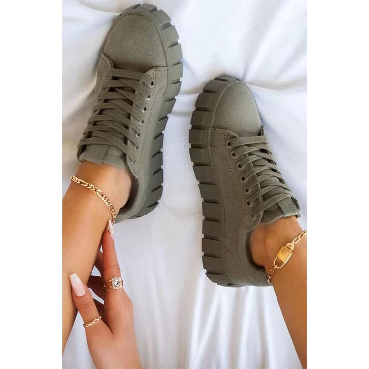 Seravia | Women's Stylish Orthopedic Plateau Shoes