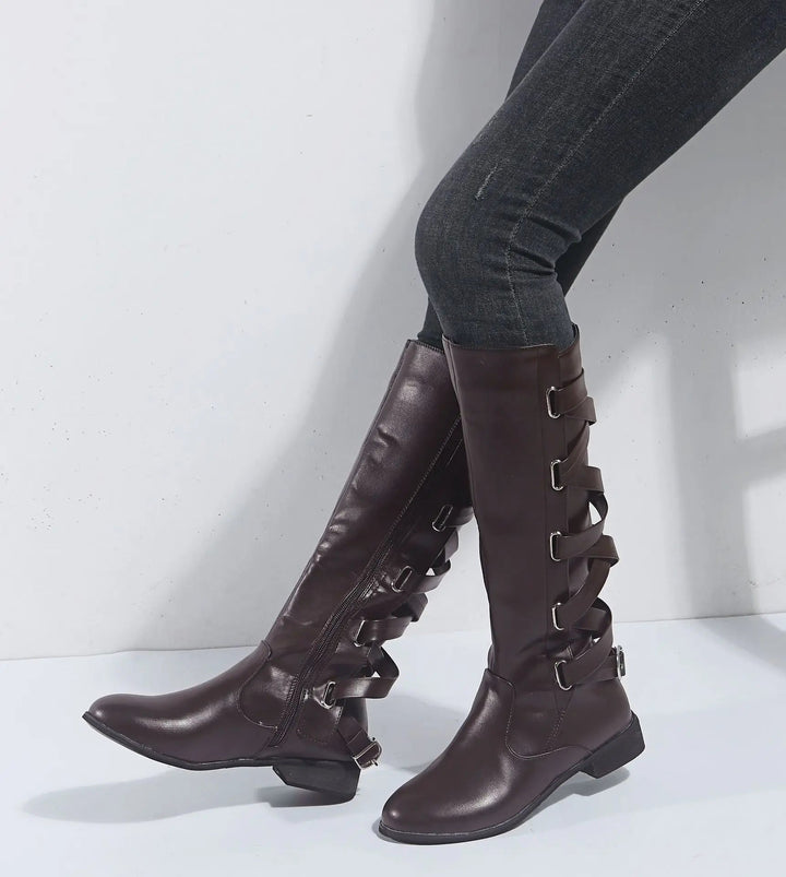 Seraphine | Markante Reitstiefel für Damen mit knöchelhohem Schaft und Schnallen