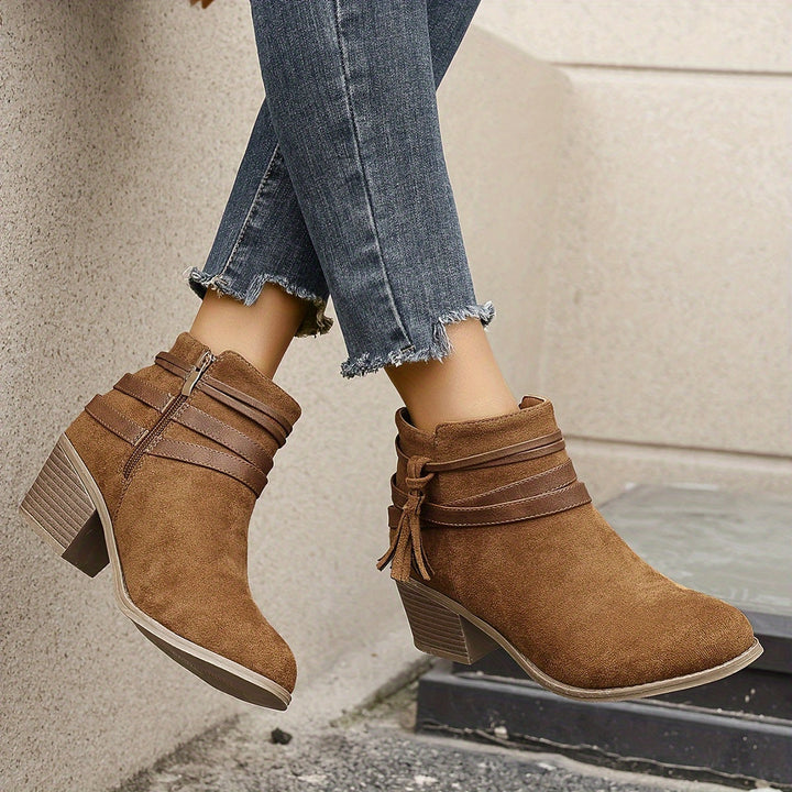 Ravelle | Schicke Stiefeletten mit Quasten und Blockabsatz für Damen