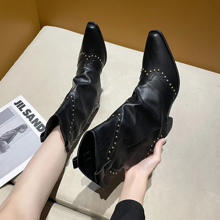 Dakota | Studded Western Cowboy Boots