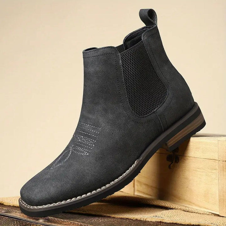 Bramwell | Stilvolle braune orthopädische Chelsea-Boots aus Kunstleder für Herren