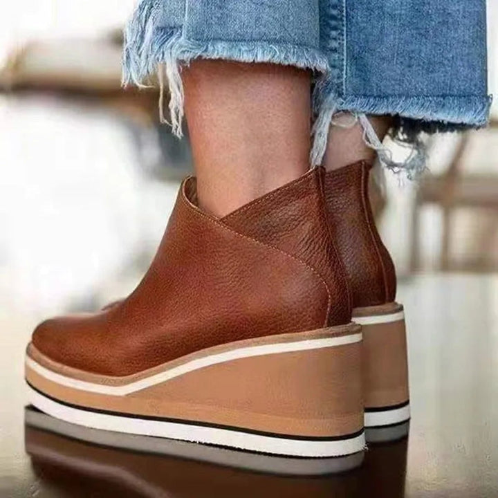 Celestria | Stivaletti da donna eleganti con zeppa, platform e cerniera