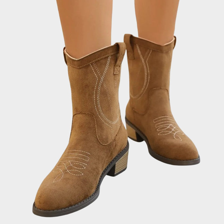Lunaria | Elegante Ankle Boots für Damen aus besticktem Veloursleder mit mittelhohem Schaft